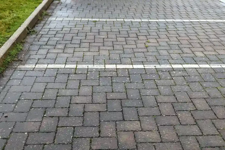 Superior Parking Lot Paving New Haven, CT Superior Parking Lot Paving New Haven, CT